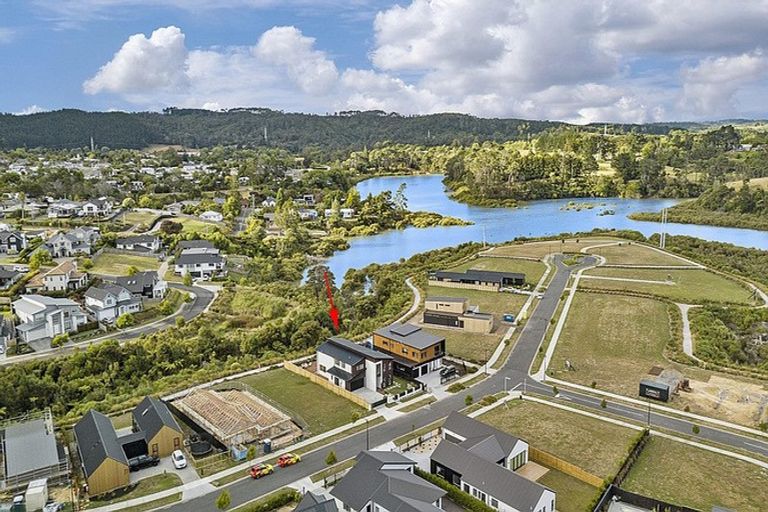 Photo of property in 83 Riverhead Point Drive, Riverhead, 0820