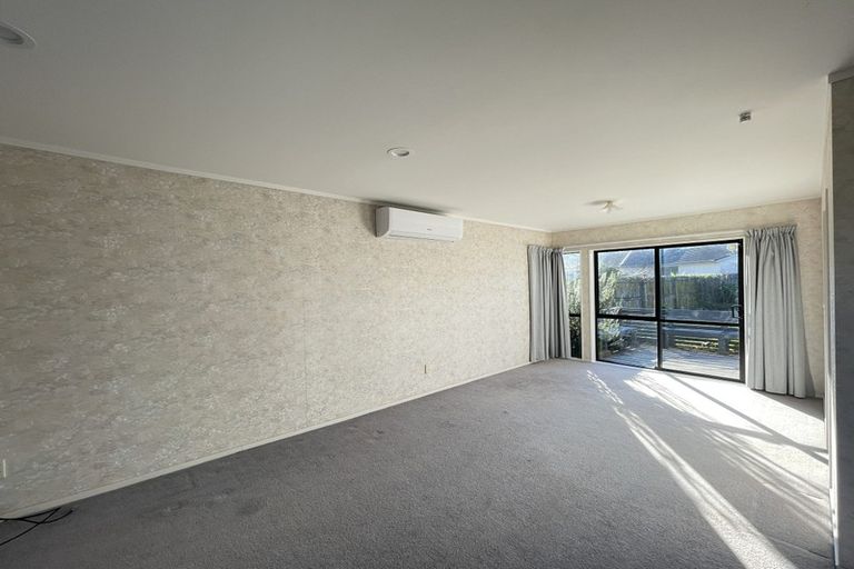 Photo of property in 152 Burswood Drive, Burswood, Auckland, 2013