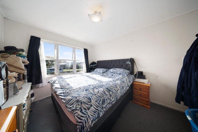 Photo of property in 22 Lyncroft Street, Mangere East, Auckland, 2024