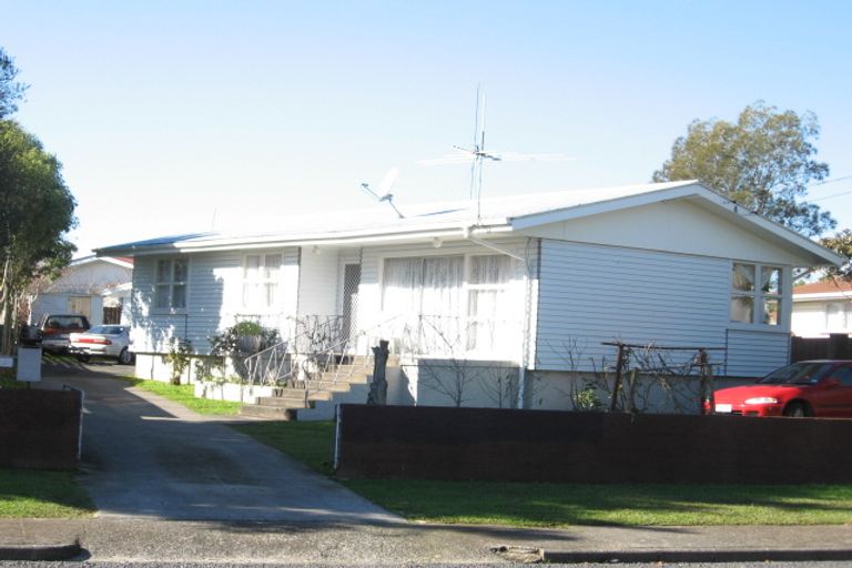 Photo of property in 10 Claymore Street, Manurewa, Auckland, 2102