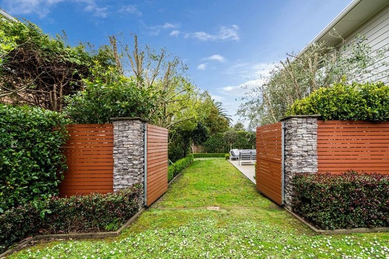 Photo of property in 34 Marywil Crescent, Hillcrest, Auckland, 0627