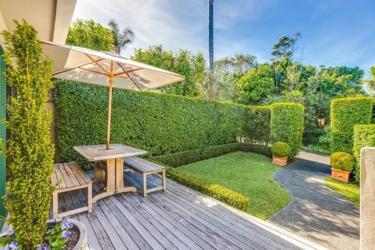 Photo of property in 1/2 Katui Street, Castor Bay, Auckland, 0620