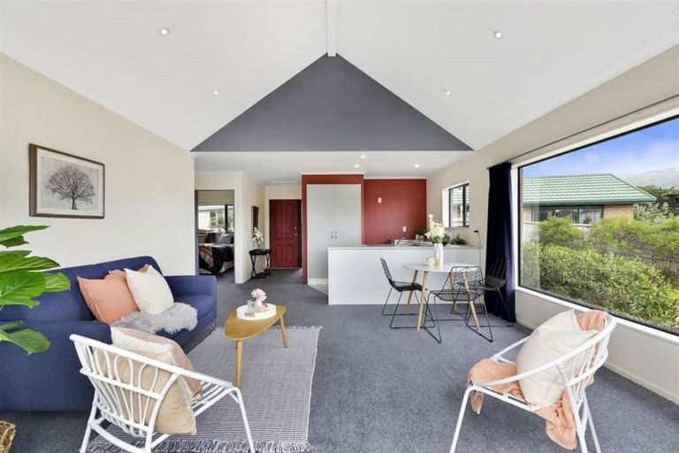 Photo of property in 43a Apple Terrace, Ranui, Porirua, 5024