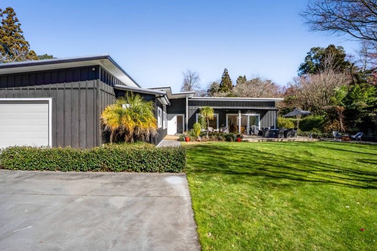 Photo of property in 14a Clawton Street, Westown, New Plymouth, 4310