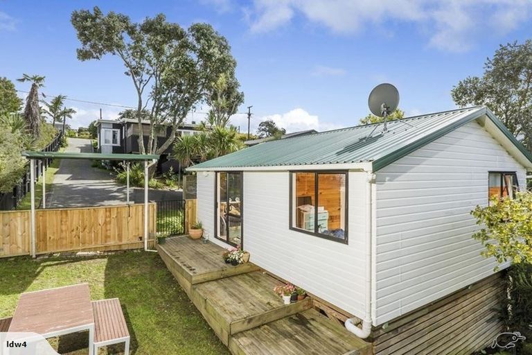 Photo of property in 42a Matipo Road, Mairangi Bay, Auckland, 0630