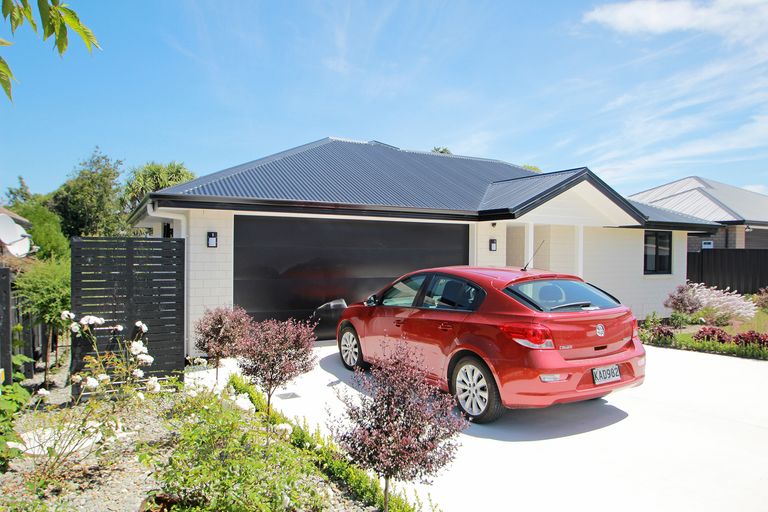 Photo of property in 7 Dove Place, Holmes Hill, Oamaru, 9401