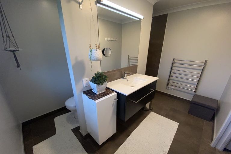 Photo of property in 26 Lacebark Drive, Kinloch, Taupo, 3377