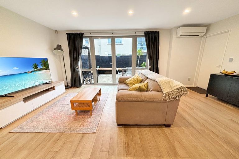 Photo of property in 972c Colombo Street, St Albans, Christchurch, 8014