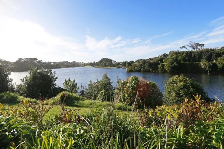 Photo of property in 5 Layard Street, Opunake, 4616