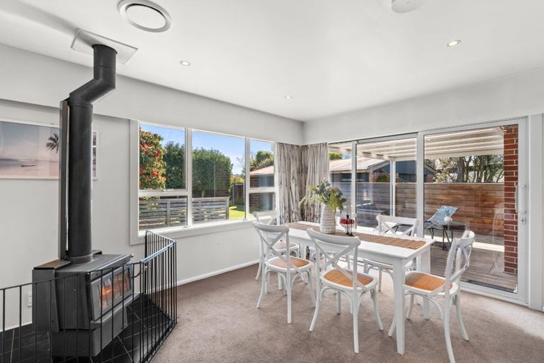 Photo of property in 57 Liverton Crescent, Bishopdale, Christchurch, 8053