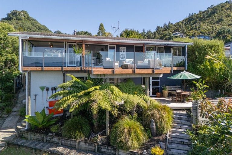 Photo of property in 241 Paku Drive, Tairua, 3508