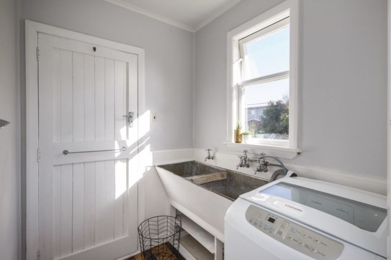 Photo of property in 106 Rugby Street, Awapuni, Palmerston North, 4412