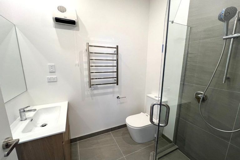 Photo of property in 4/15 Oakland Avenue, Papatoetoe, Auckland, 2025