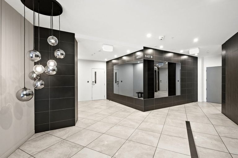 Photo of property in Pinnacle Apartments, W803/160 Victoria Street, Te Aro, Wellington, 6011