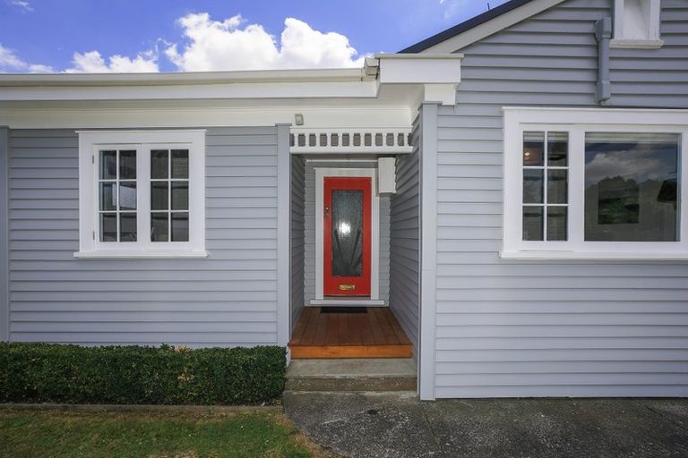 Photo of property in 76 Rimu Street, Maeroa, Hamilton, 3200