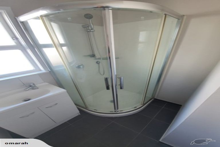 Photo of property in 2/98 Symonds Street, Royal Oak, Auckland, 1061