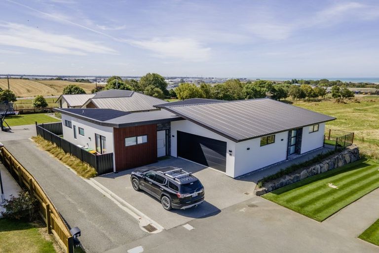 Photo of property in 9 Mueller Drive, Oceanview, Timaru, 7910