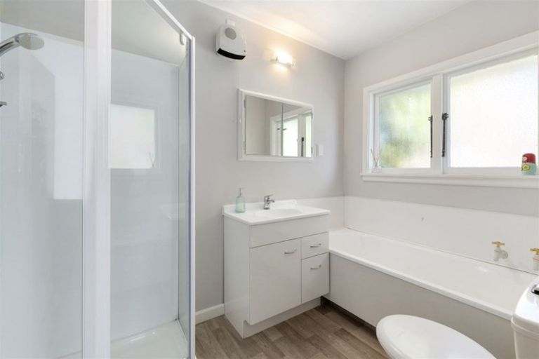 Photo of property in 28 Sloan Terrace, Cashmere, Christchurch, 8022