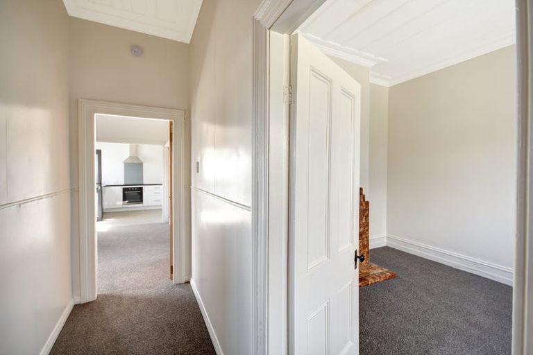 Photo of property in 4 Cross Street, Milton, 9220