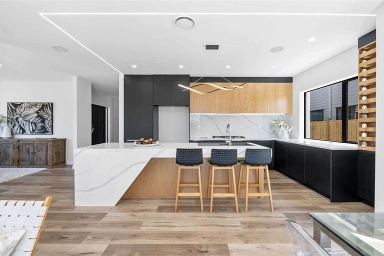 Photo of property in 4 Drumaness Road, Flat Bush, Auckland, 2019