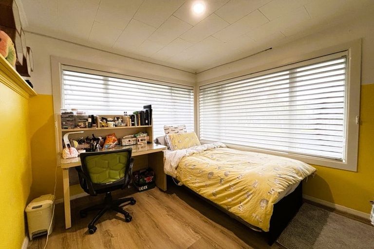 Photo of property in 146 Wairakei Road, Bryndwr, Christchurch, 8053