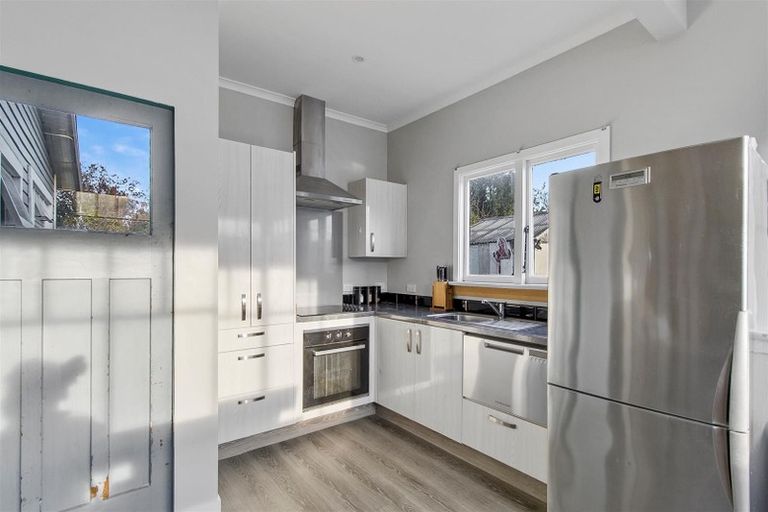 Photo of property in 96 Shearman Street, Waimate, 7924