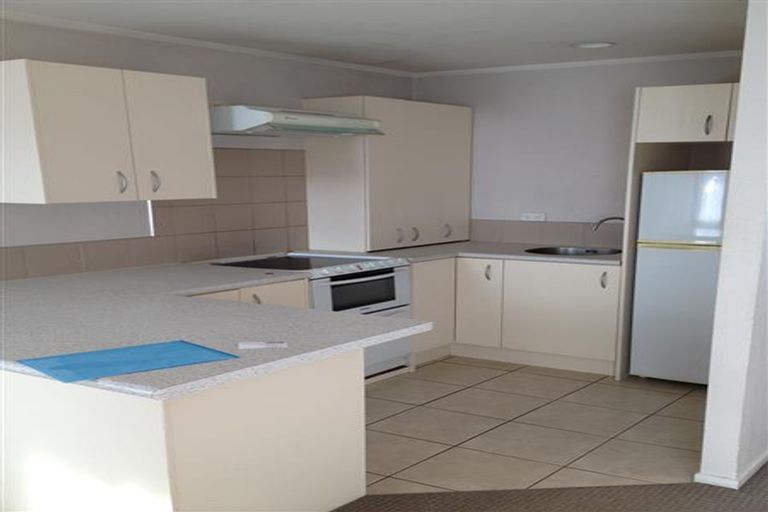 Photo of property in 12/166 Waihi Road, Judea, Tauranga, 3110