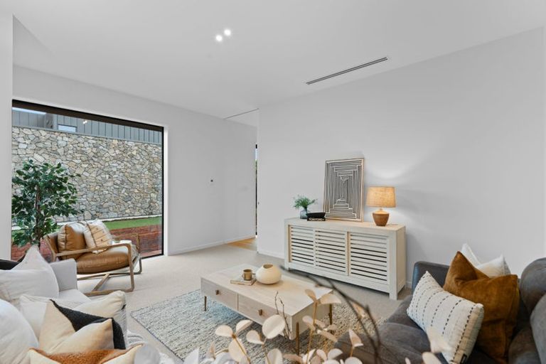 Photo of property in 17 Plynlimon Road, Fendalton, Christchurch, 8052