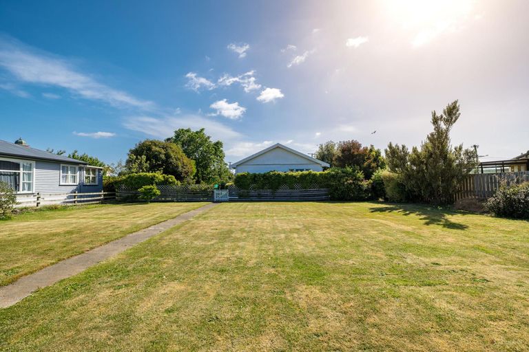 Photo of property in 17 Rugby Street, Waimate, 7924