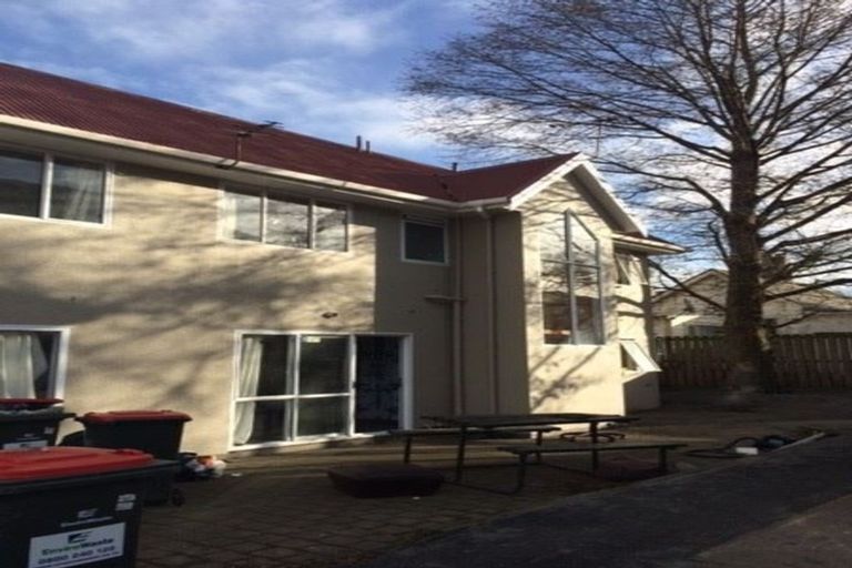 Photo of property in 18i Forth Street, North Dunedin, Dunedin, 9016