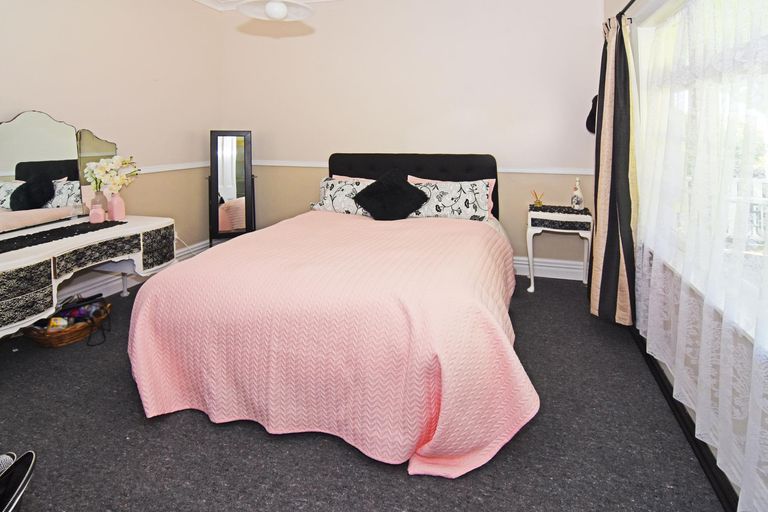 Photo of property in 230a Gordon Street, Lansdowne, Masterton, 5810