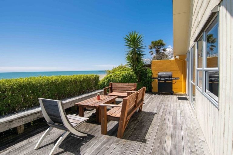 Photo of property in 252 Patons Rock Road, Patons Rock, Takaka, 7182