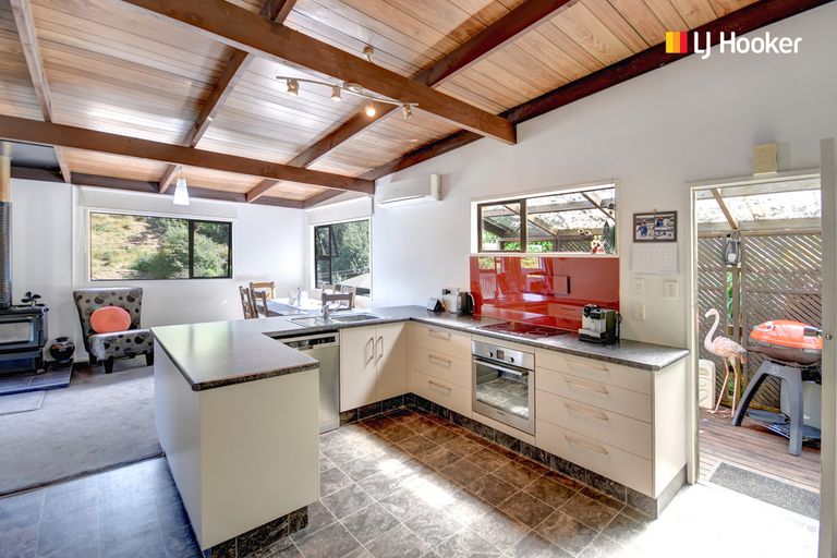 Photo of property in 82 Somerville Street, Andersons Bay, Dunedin, 9013