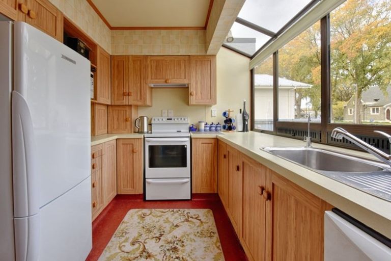 Photo of property in 16 Traford Street, Gore, 9710