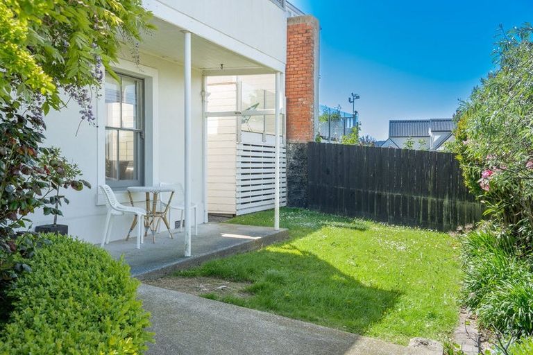 Photo of property in 422 Highgate, Roslyn, Dunedin, 9010