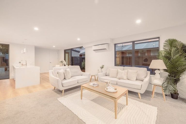 Photo of property in 153 Springfield Road, St Albans, Christchurch, 8014