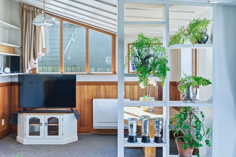 Photo of property in 60 Domain Terrace, Spreydon, Christchurch, 8024