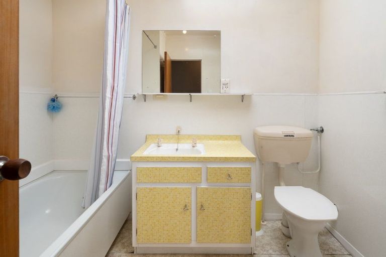 Photo of property in 2/24 Scotland Street, Picton, 7220