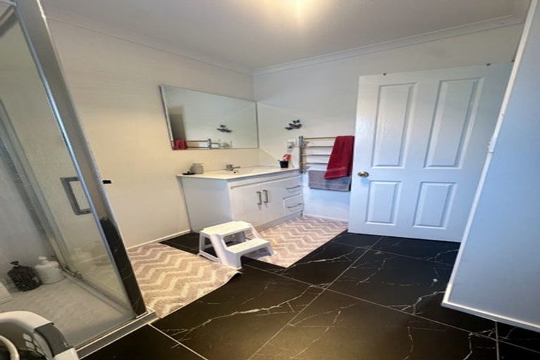 Photo of property in 53c Beatty Road, Pukekohe, 2120