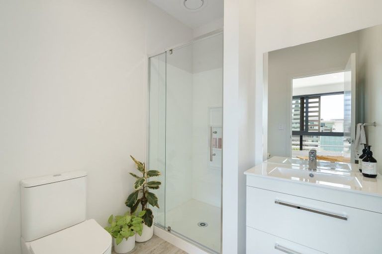 Photo of property in 4/17 Victoria Road, Mount Maunganui, 3116