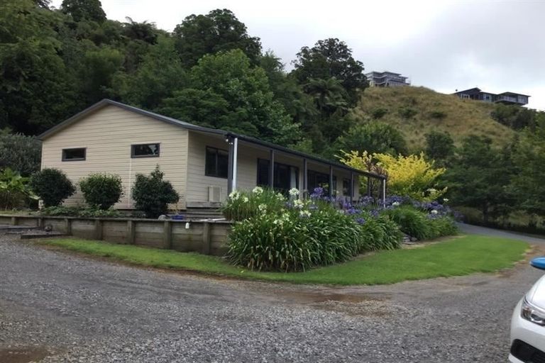 Photo of property in 371c Mangorei Road, Merrilands, New Plymouth, 4312