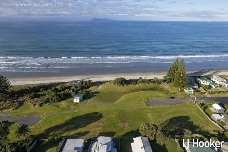 Photo of property in 18 Dillon Street, Waihi Beach, 3611