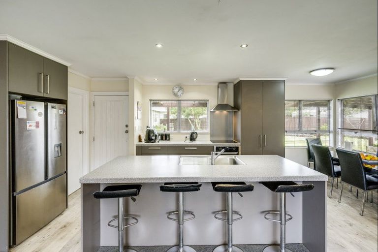 Photo of property in 20 Cortes Crescent, Flaxmere, Hastings, 4120