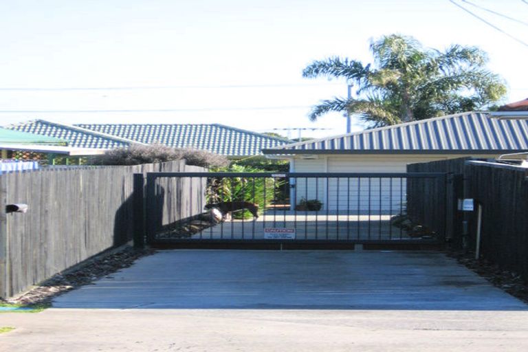 Photo of property in 38a Grove Road, Papakura, 2110