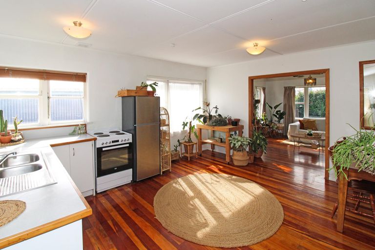 Photo of property in 27 Frederick Street, Carterton, 5713