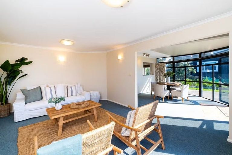 Photo of property in 71 The Esplanade, Westshore, Napier, 4110