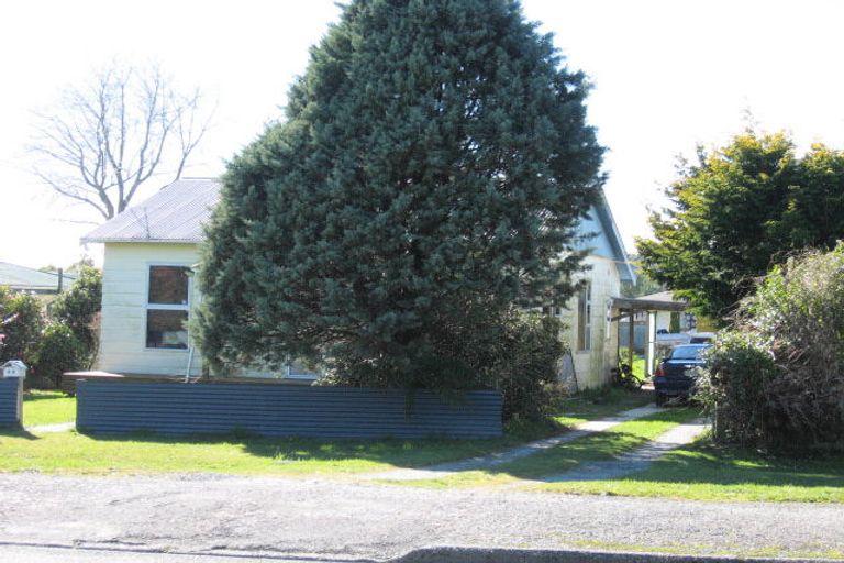 Photo of property in 46 Moorhouse Street, Ross, 7812