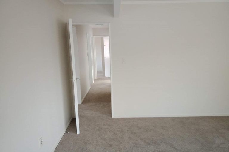 Photo of property in 1/133 Hutchinson Avenue, New Lynn, Auckland, 0600