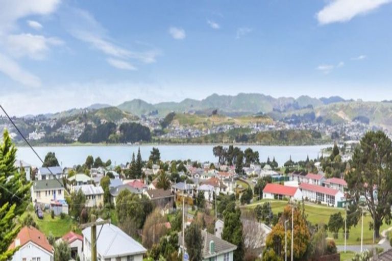 Photo of property in 11 Arene Grove, Titahi Bay, Porirua, 5022