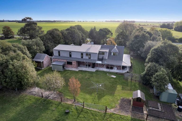 Photo of property in 230 Sandersons Road, Leeston, 7682